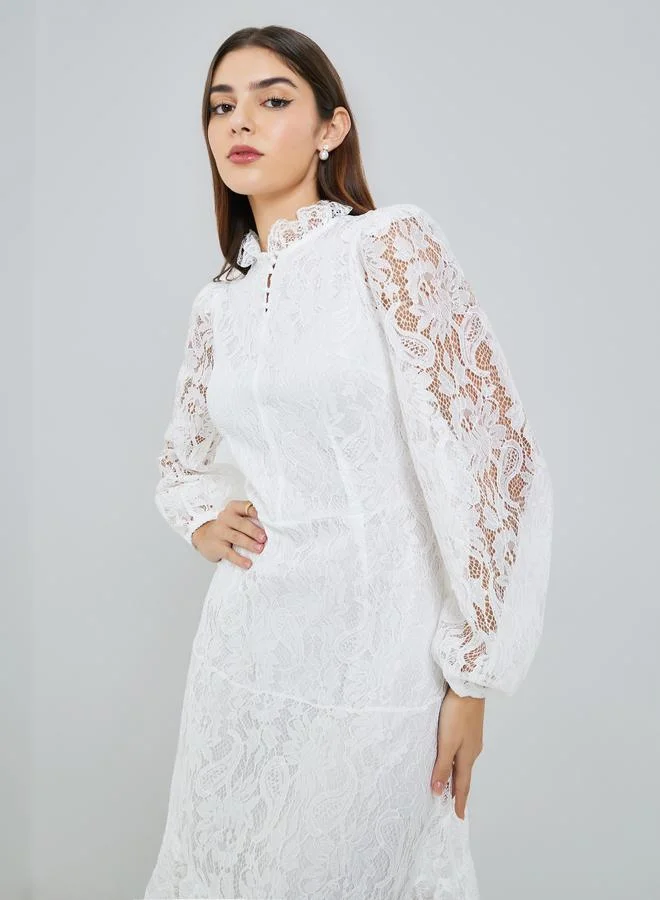 ستايلي فستان ميدي بحافة واسعة وأكمام بالون